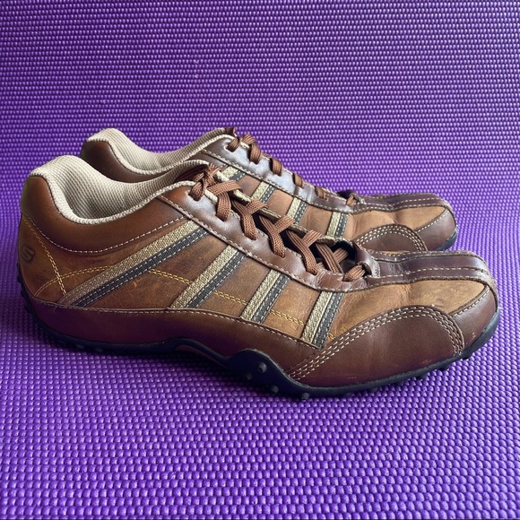 Vintage Skechers Men’s Shoes Urban Track Tao Brown Leather Shoes - Picture 1 of 15